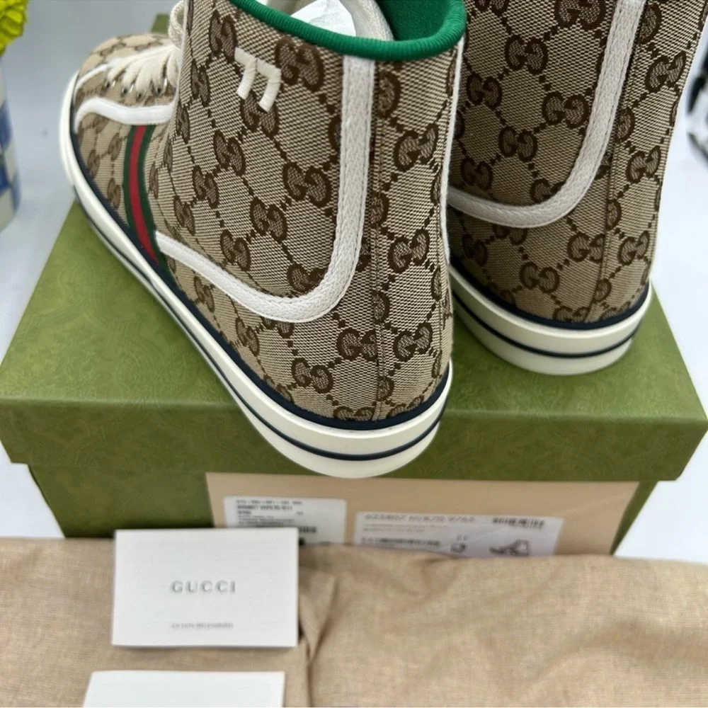 Men’s Gucci tennis 1977 high top sneakers size 11 made in Italy.